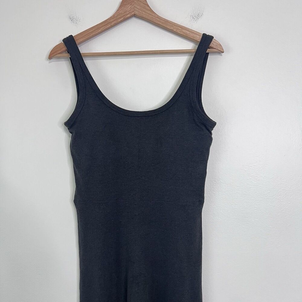 Vuori Halo Essential Jumpsuit Black Heather Size M Sleeveless Athleisure - Picture 3 of 11